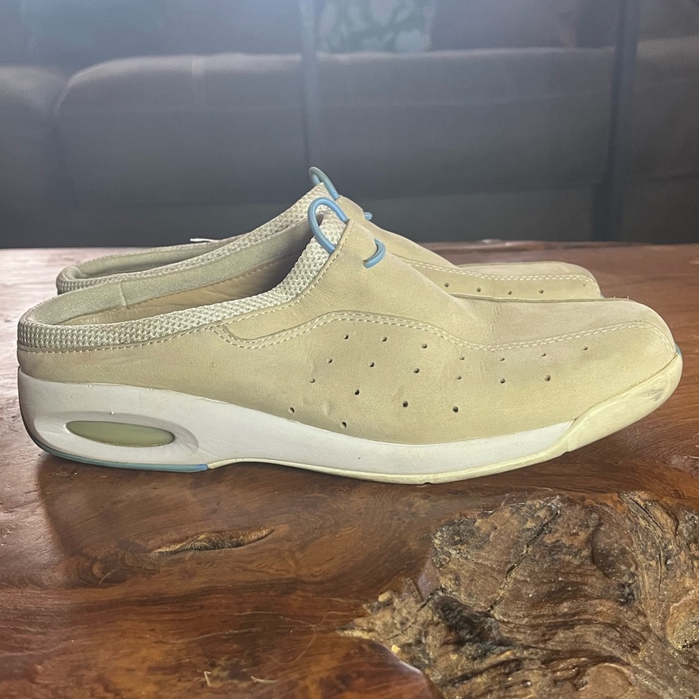 Cole Haan Taupe Leather Open-Back Sport Shoes Women’s 7 – Slip-On Comfort